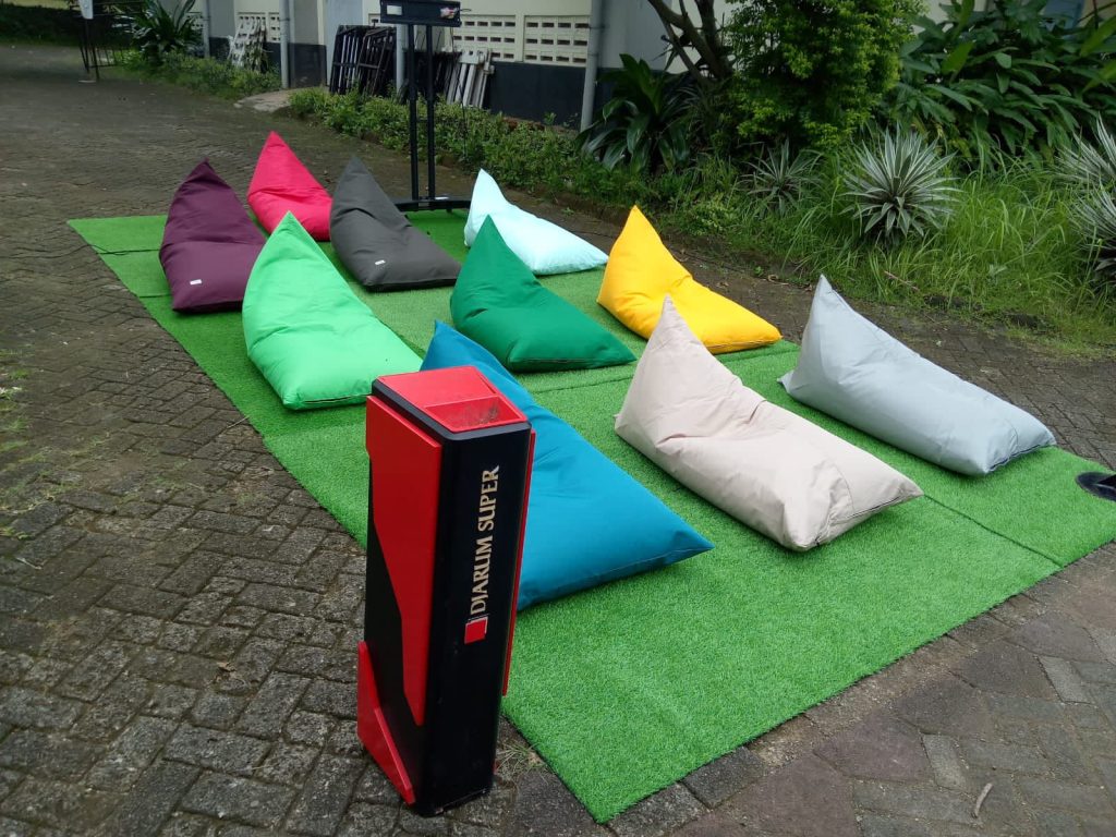 Penyewaan beanbag outdoor